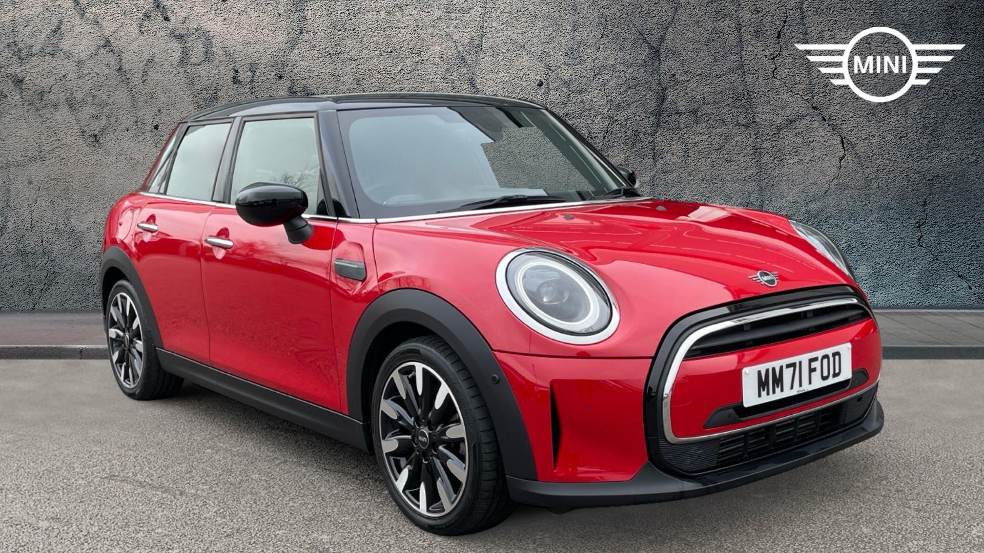 Main listing image - MINI Hatchback 5dr