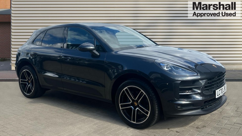 Main listing image - Porsche Macan
