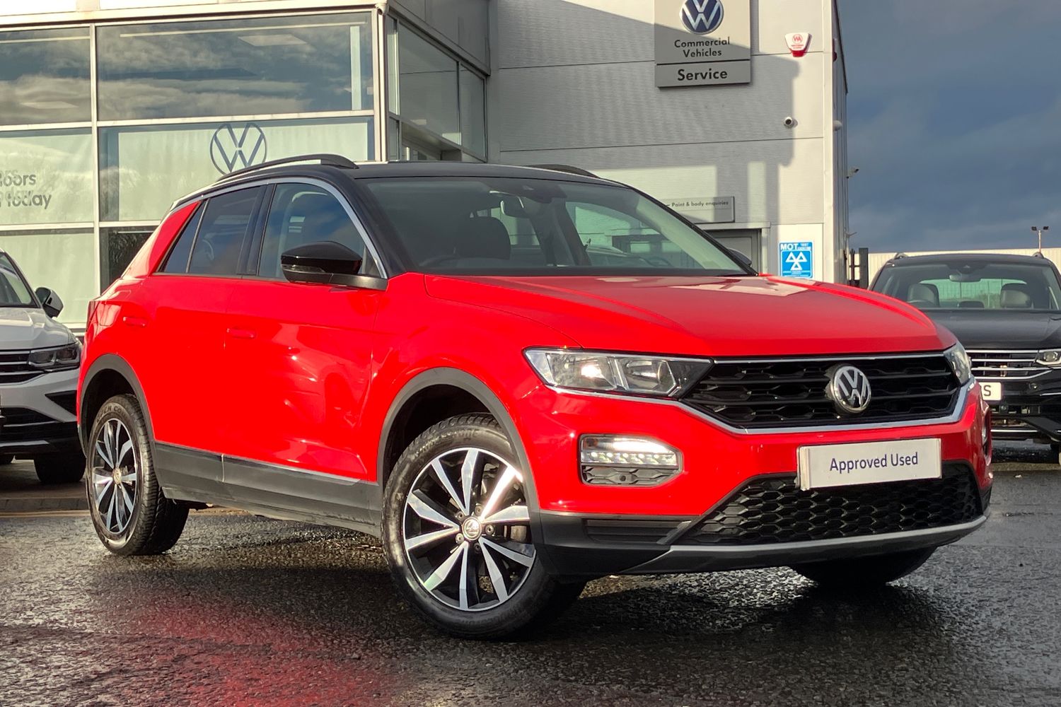 Main listing image - Volkswagen T-Roc
