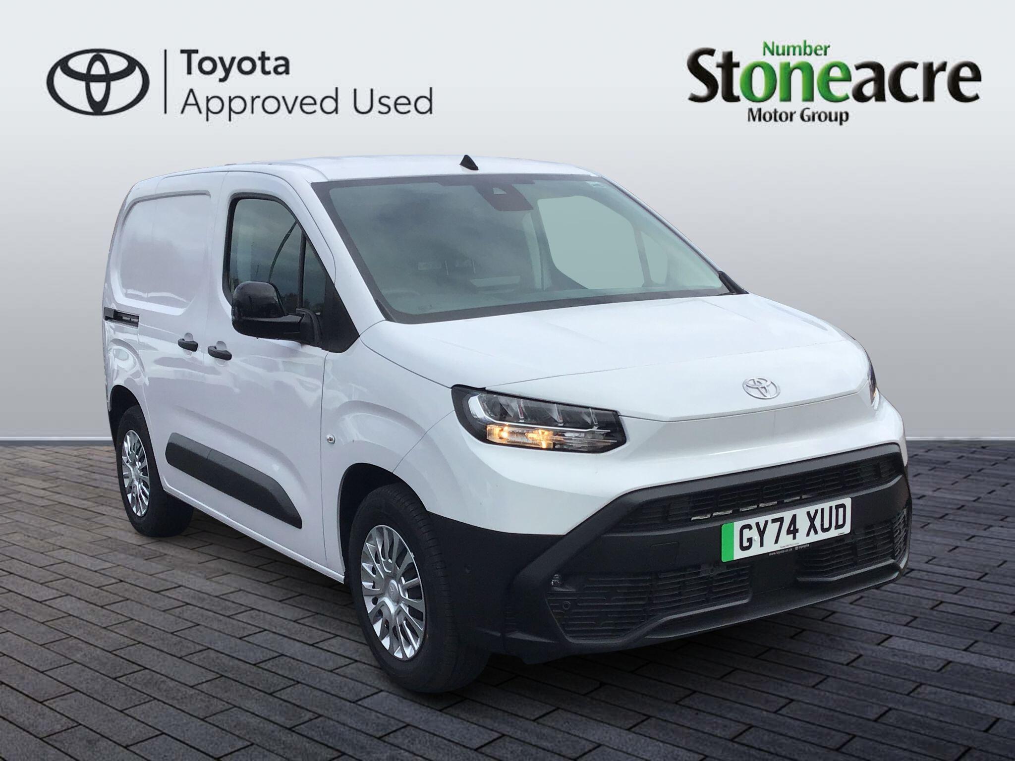 Main listing image - Toyota Proace City