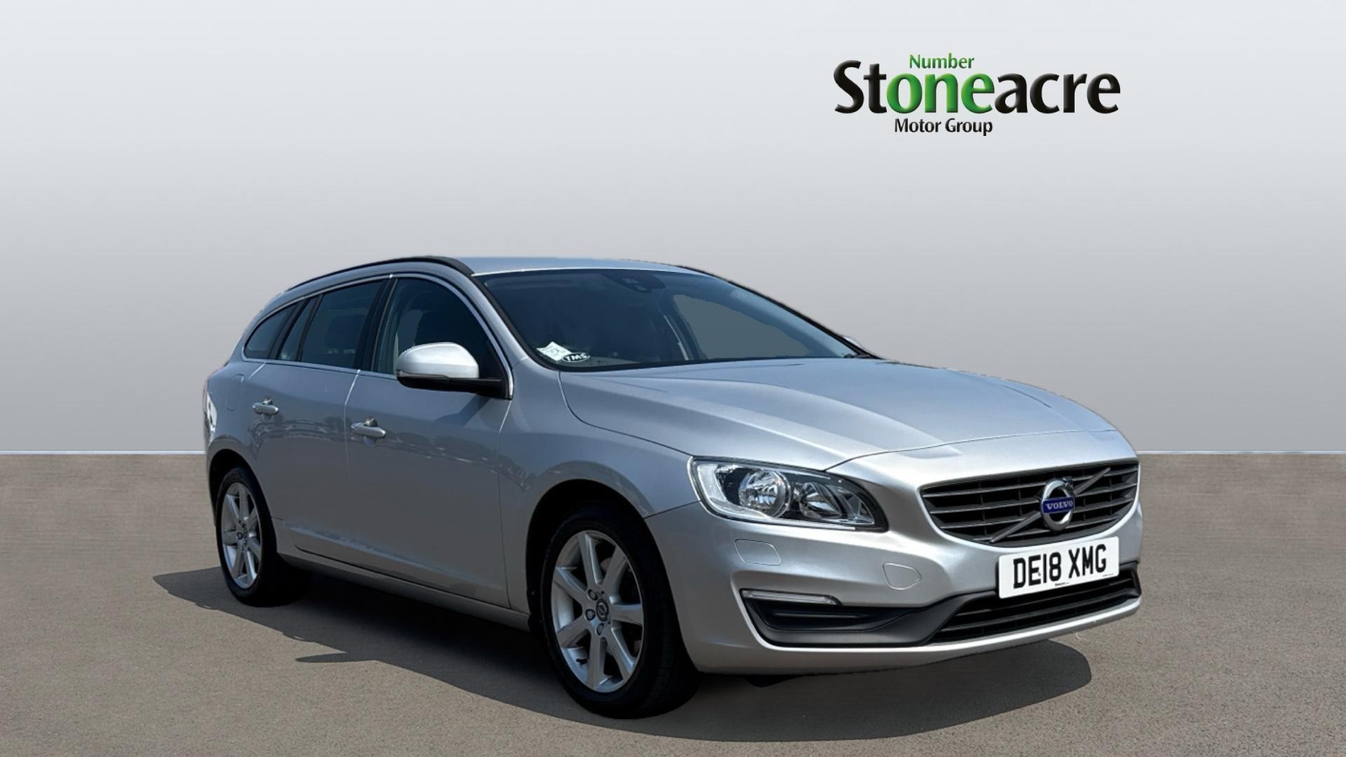Main listing image - Volvo V60