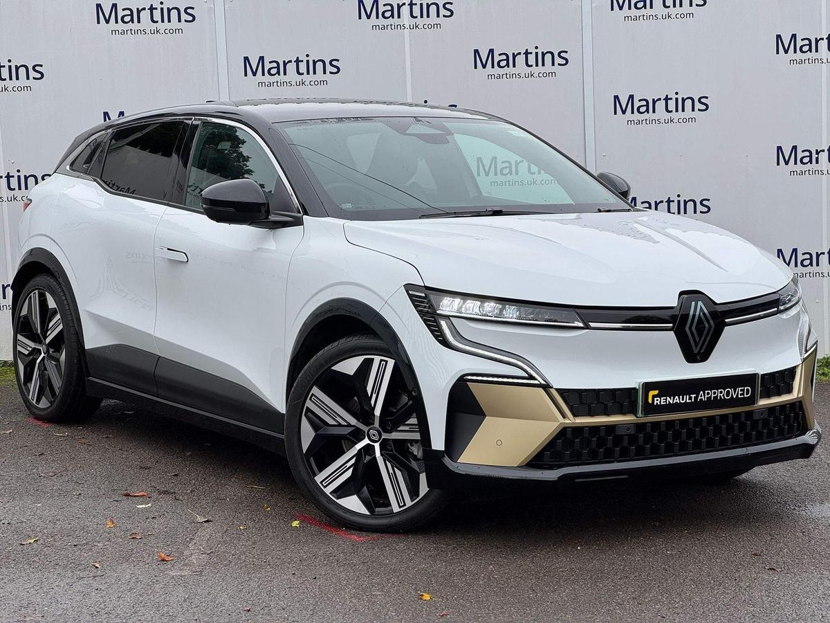 Main listing image - Renault Megane E Tech