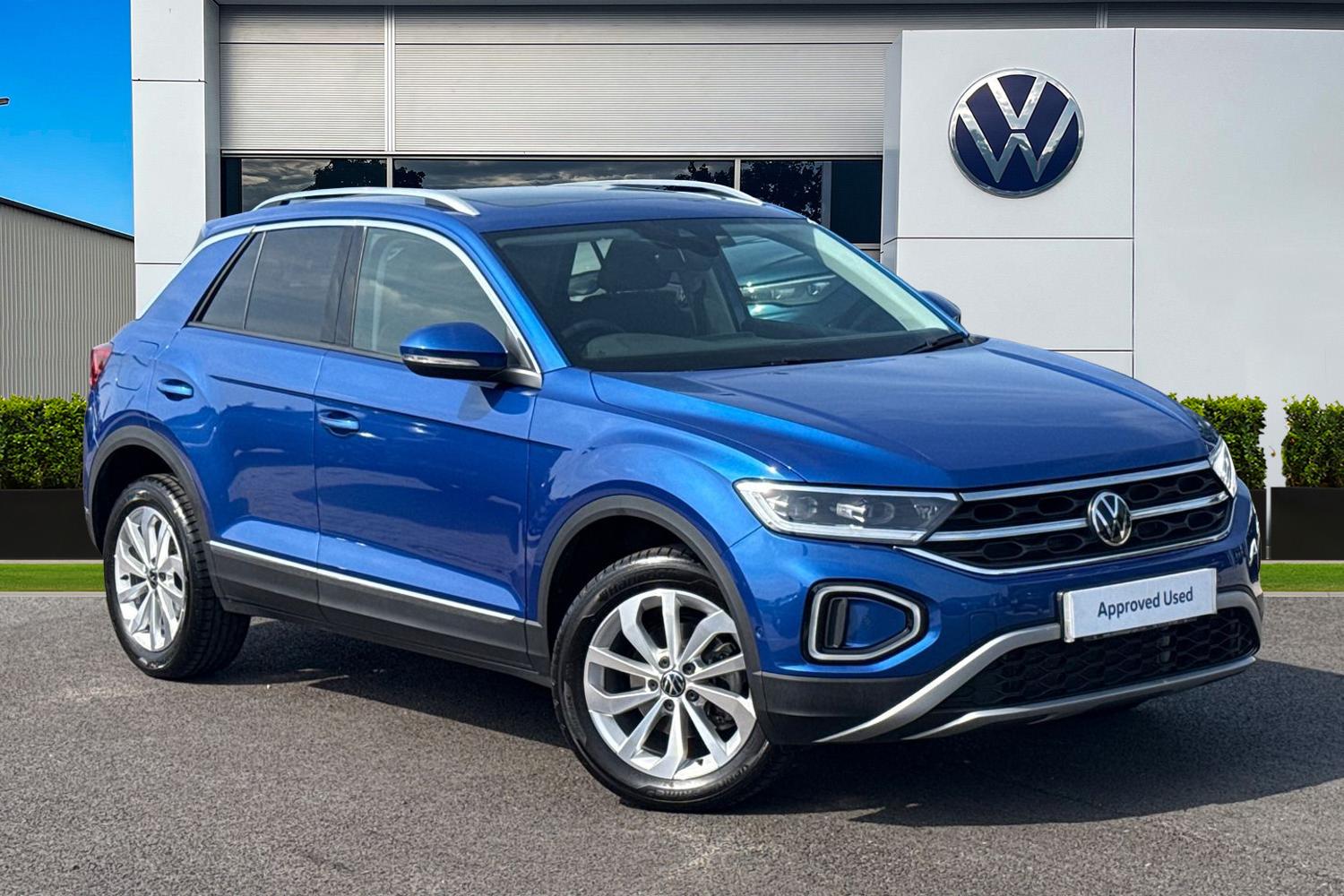 Main listing image - Volkswagen T-Roc