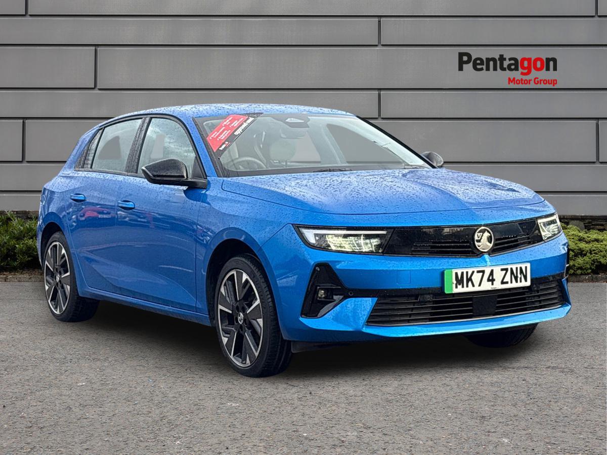 Main listing image - Vauxhall Astra