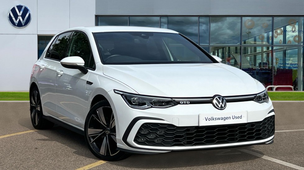 Main listing image - Volkswagen Golf