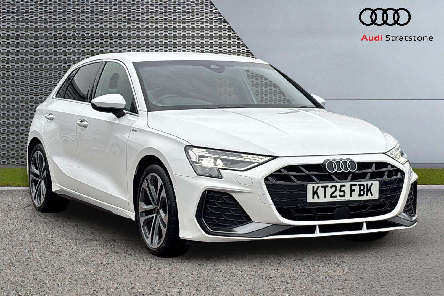 Main listing image - Audi A3