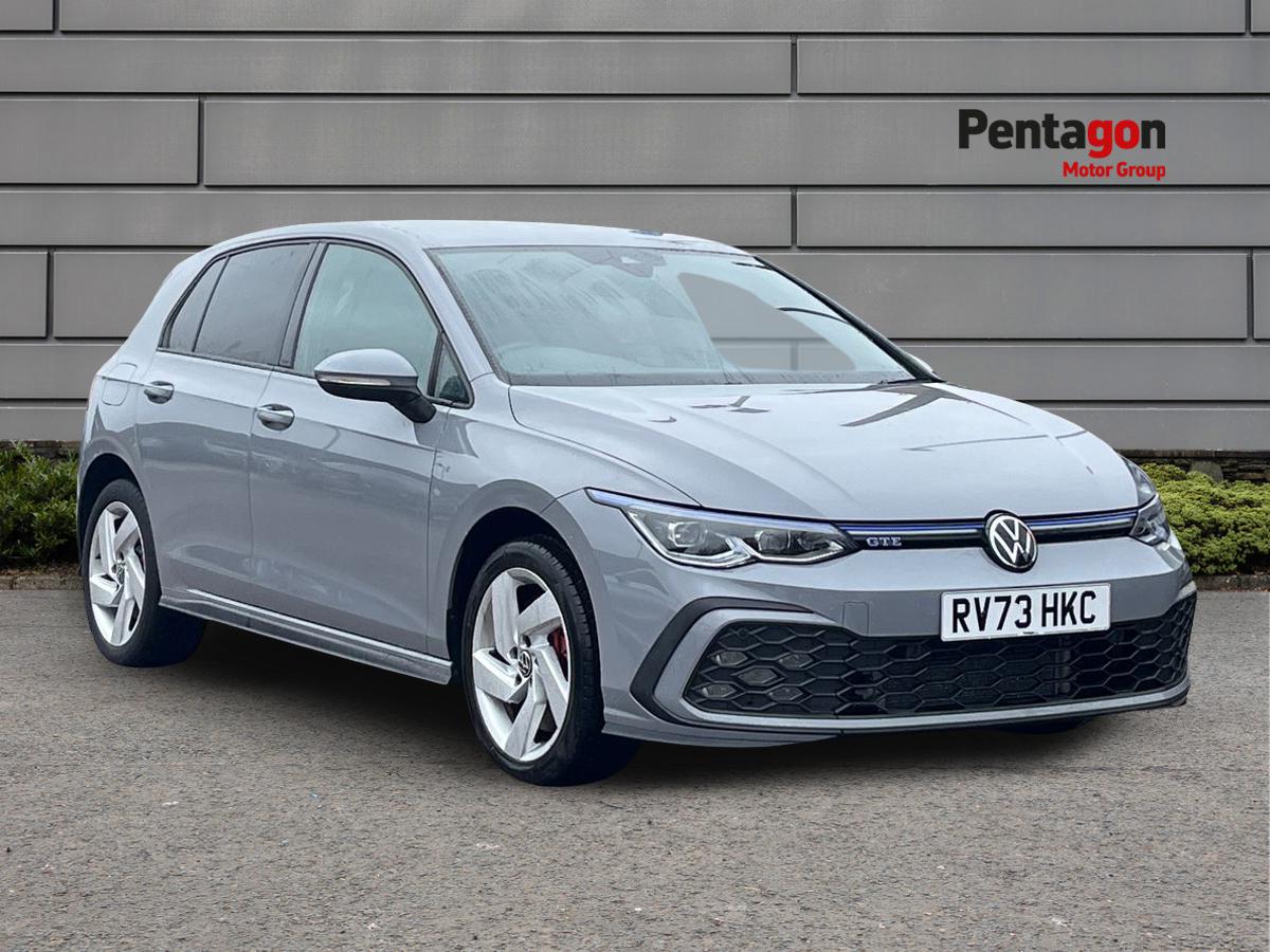 Main listing image - Volkswagen Golf GTE