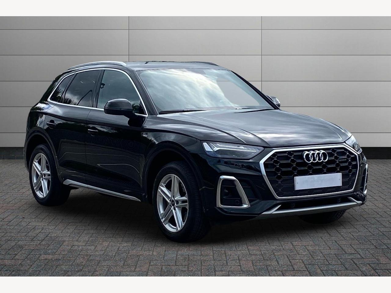 Main listing image - Audi Q5
