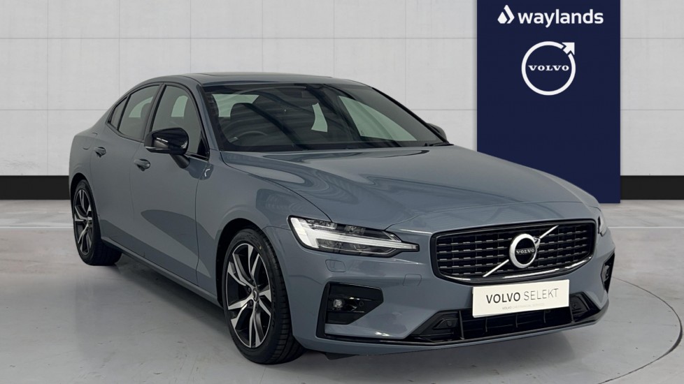 Main listing image - Volvo S60