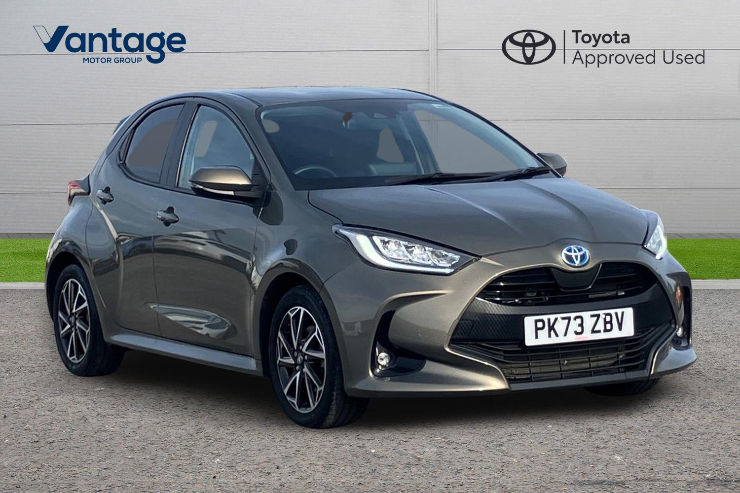 Main listing image - Toyota Yaris