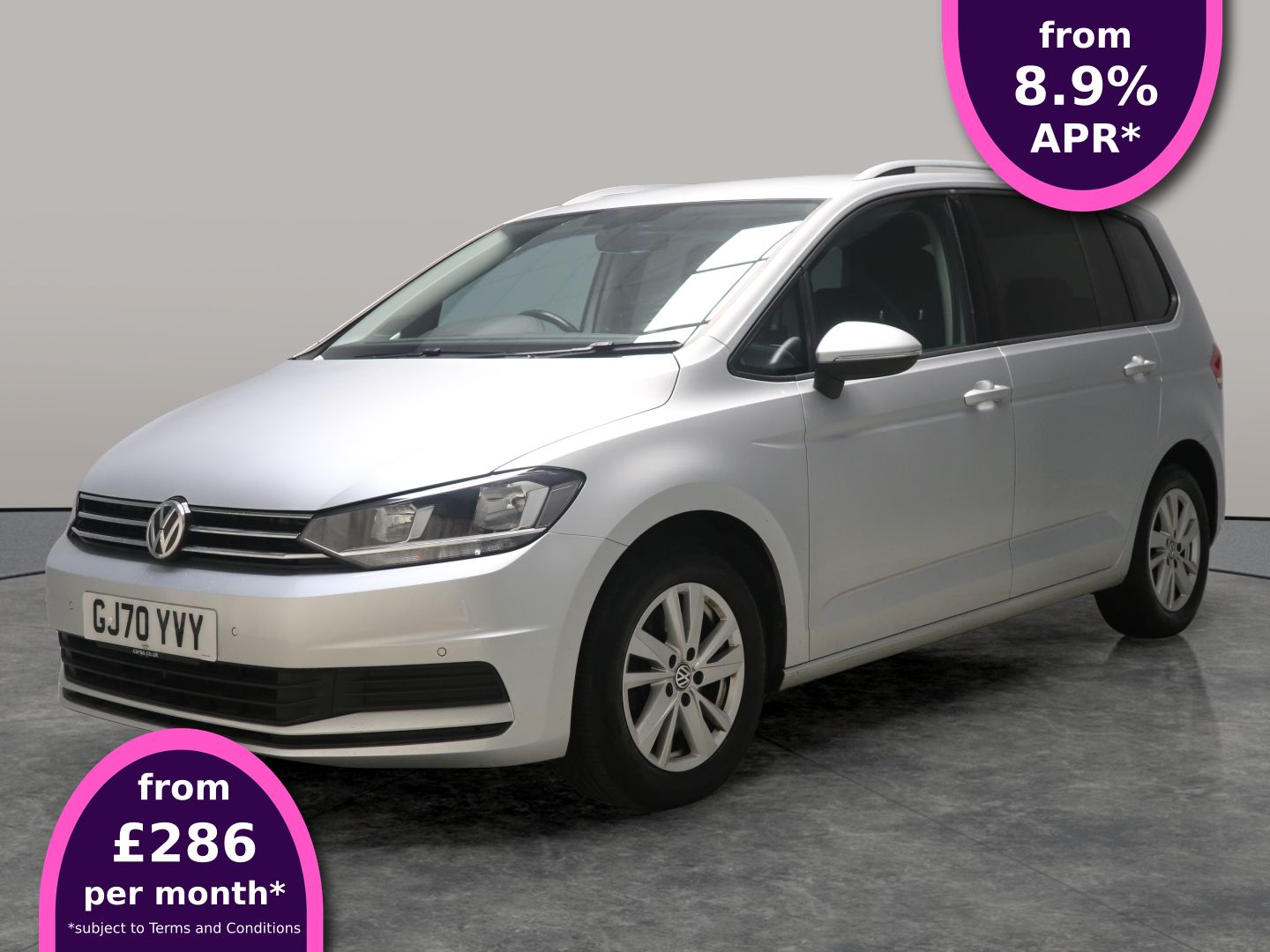 Main listing image - Volkswagen Touran