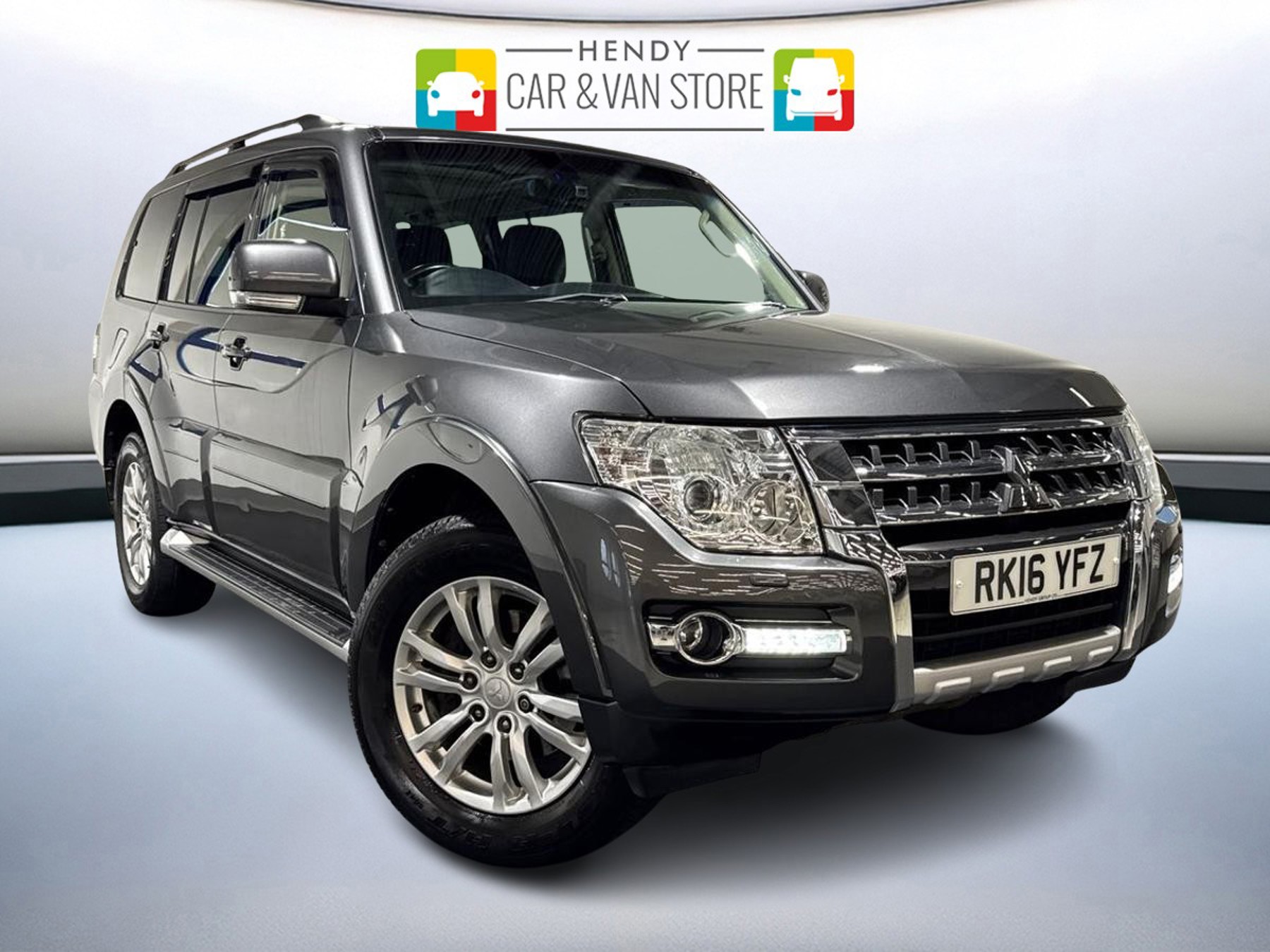 Main listing image - Mitsubishi Shogun