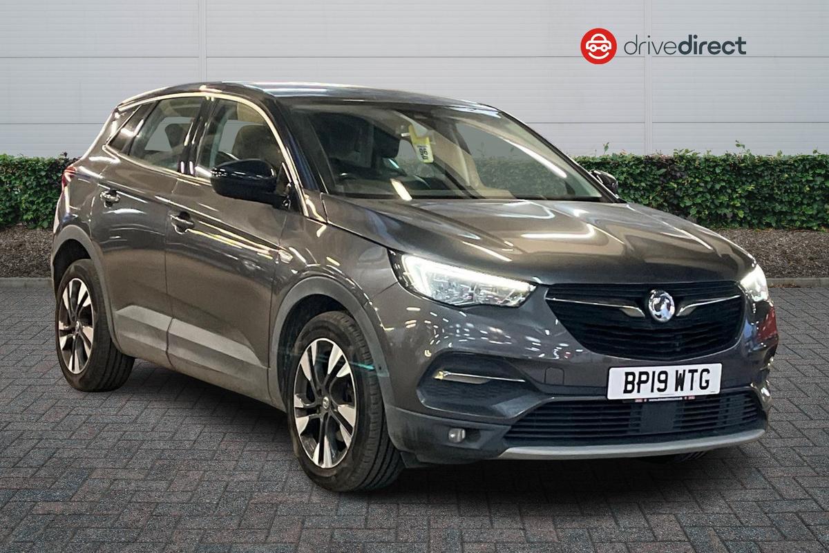 Main listing image - Vauxhall Grandland X