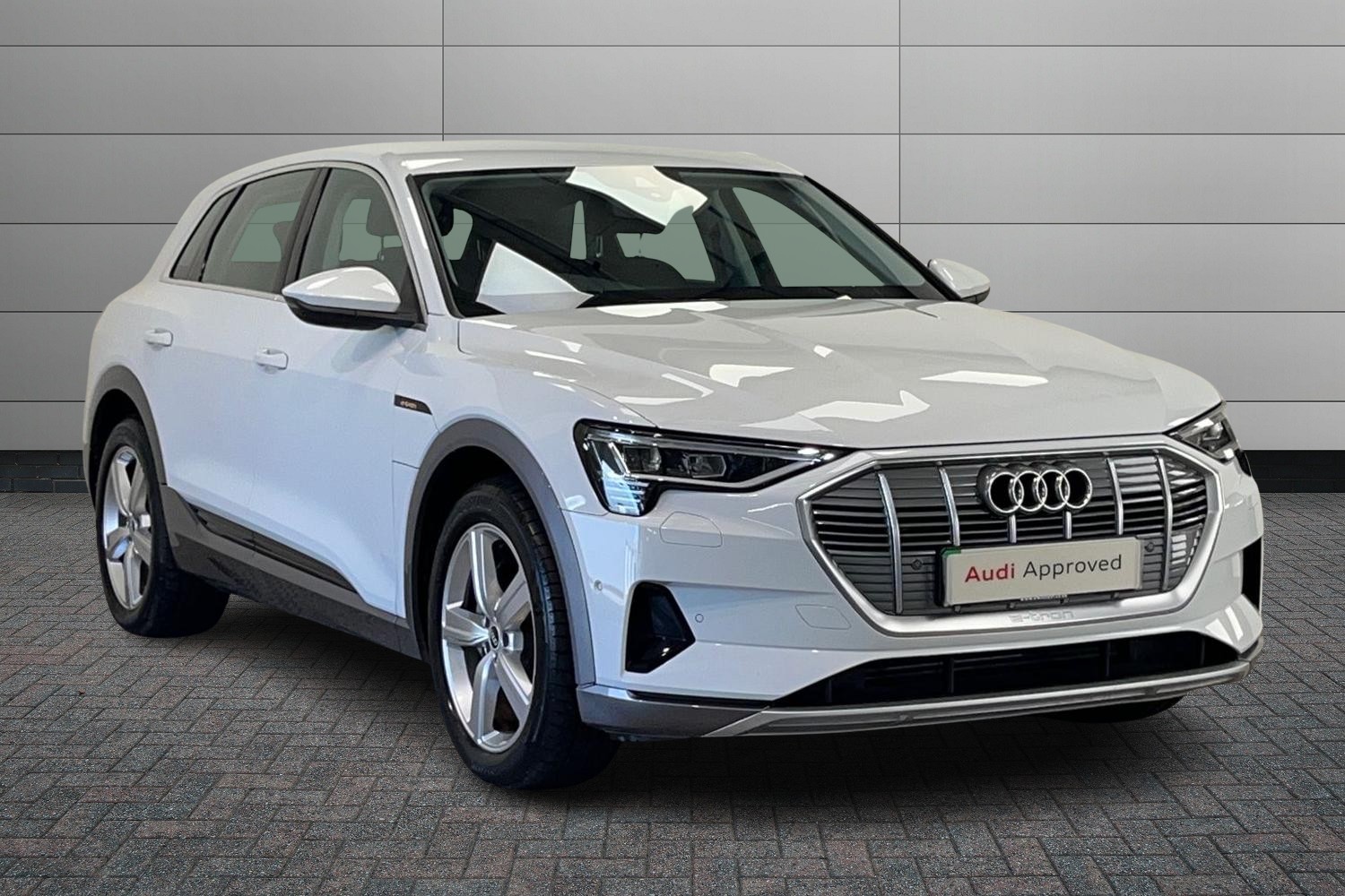 Main listing image - Audi e-tron