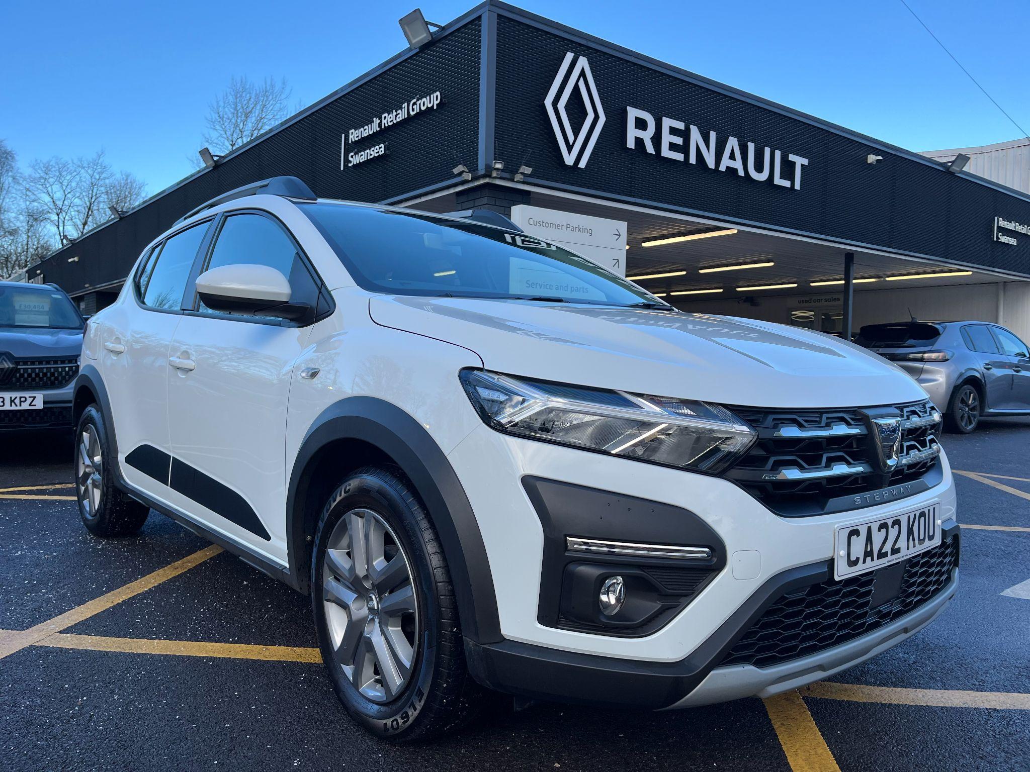 Main listing image - Dacia Sandero Stepway