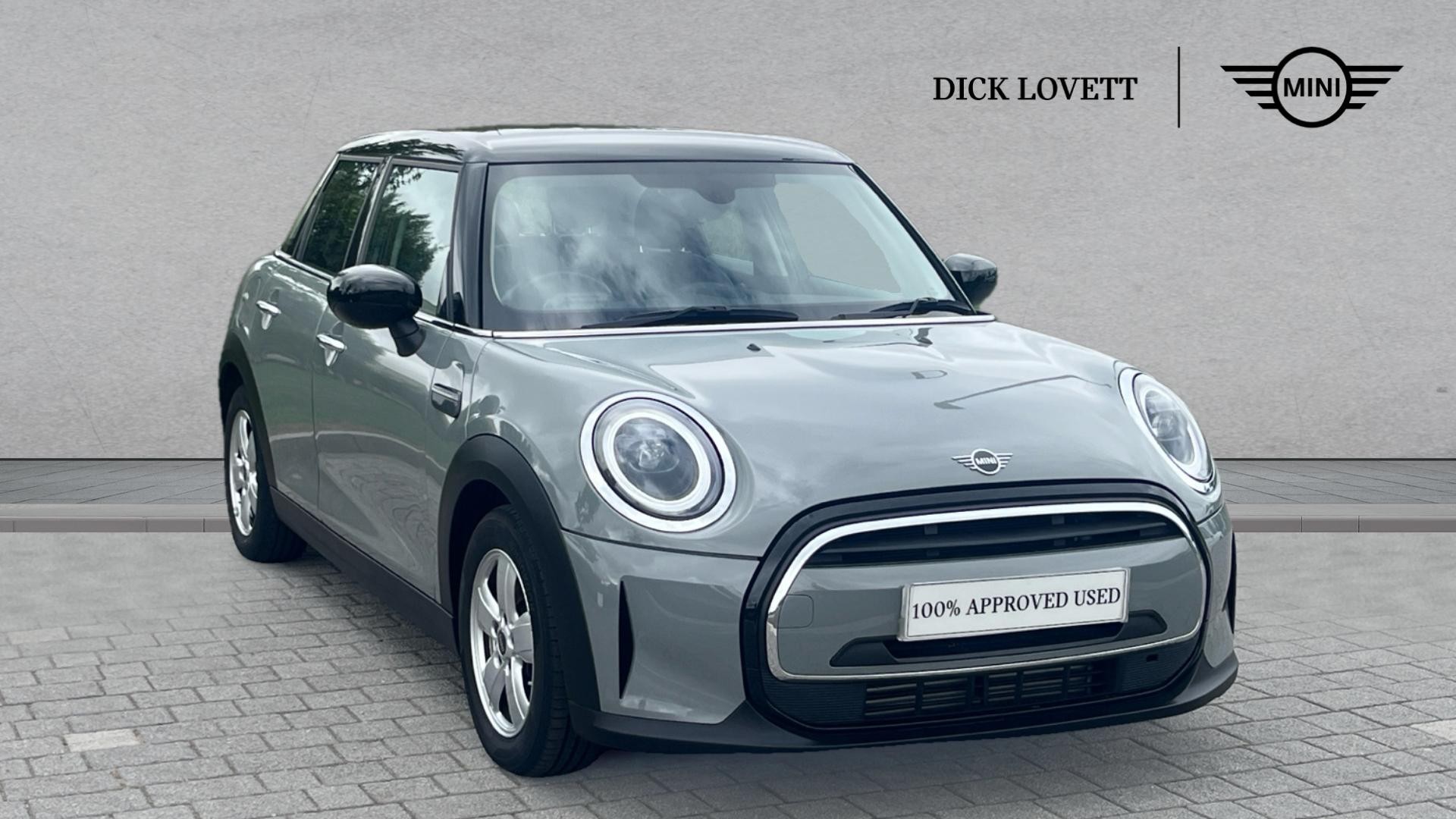 Main listing image - MINI Hatchback 5dr