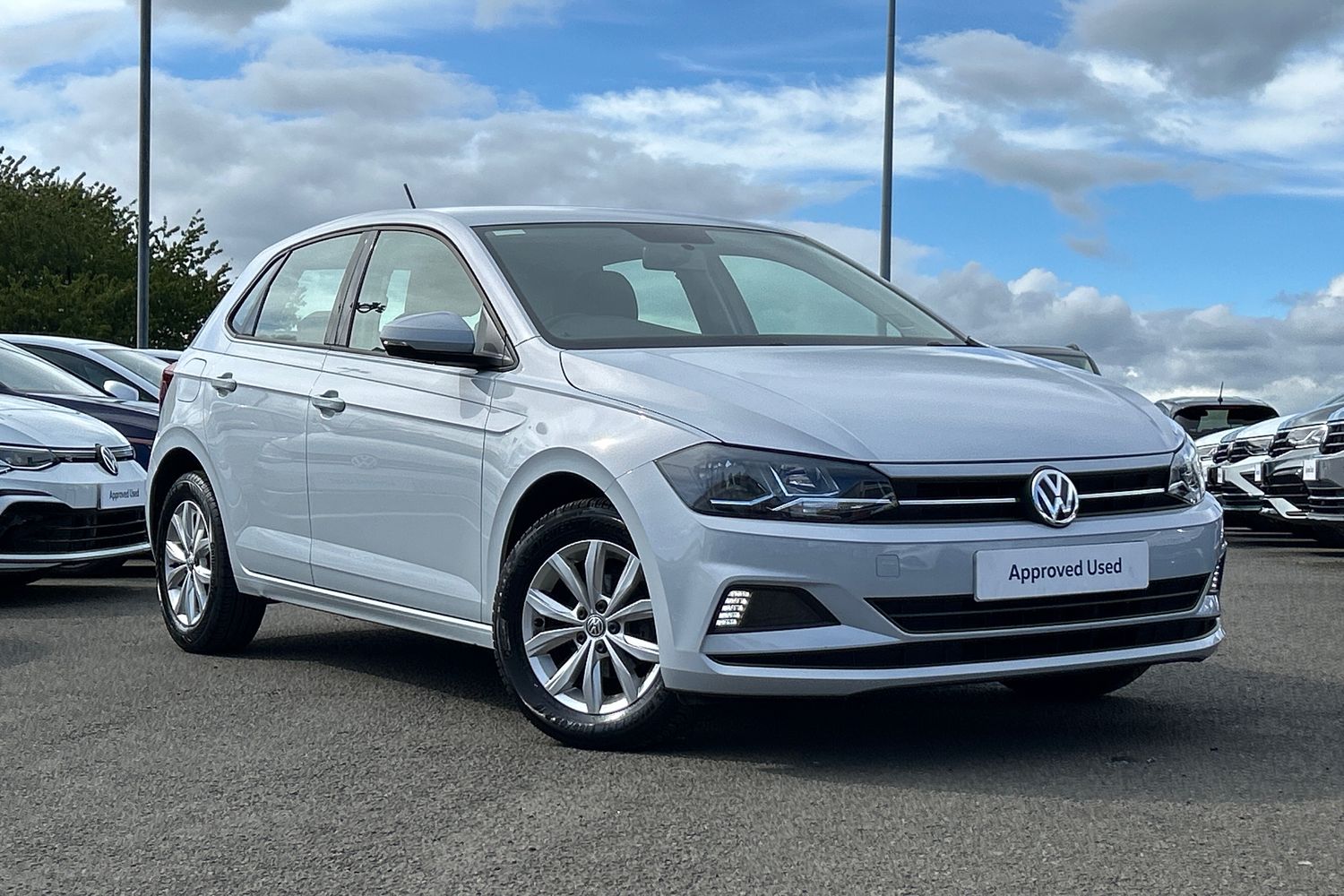 Main listing image - Volkswagen Polo