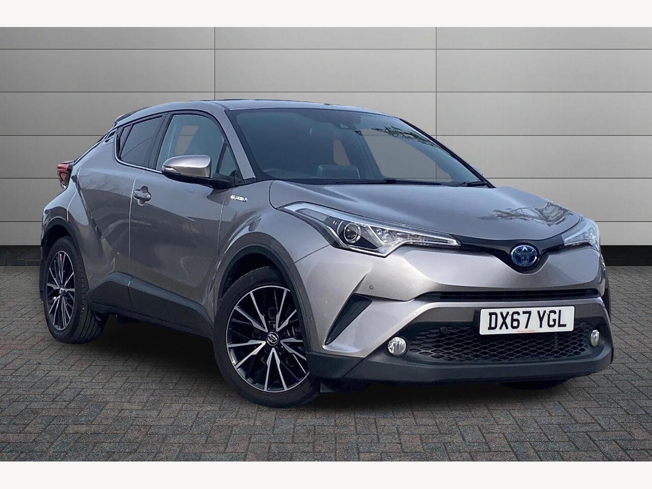 Main listing image - Toyota C-HR