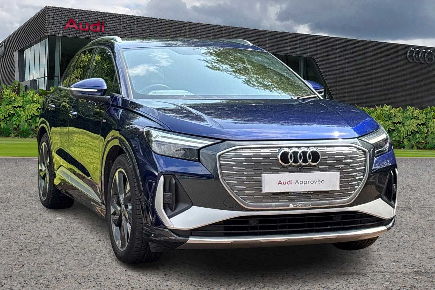 Main listing image - Audi Q4