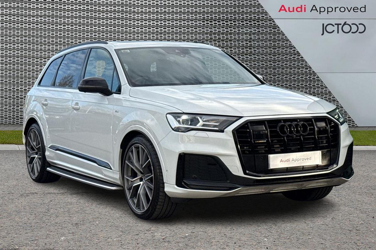 Main listing image - Audi Q7
