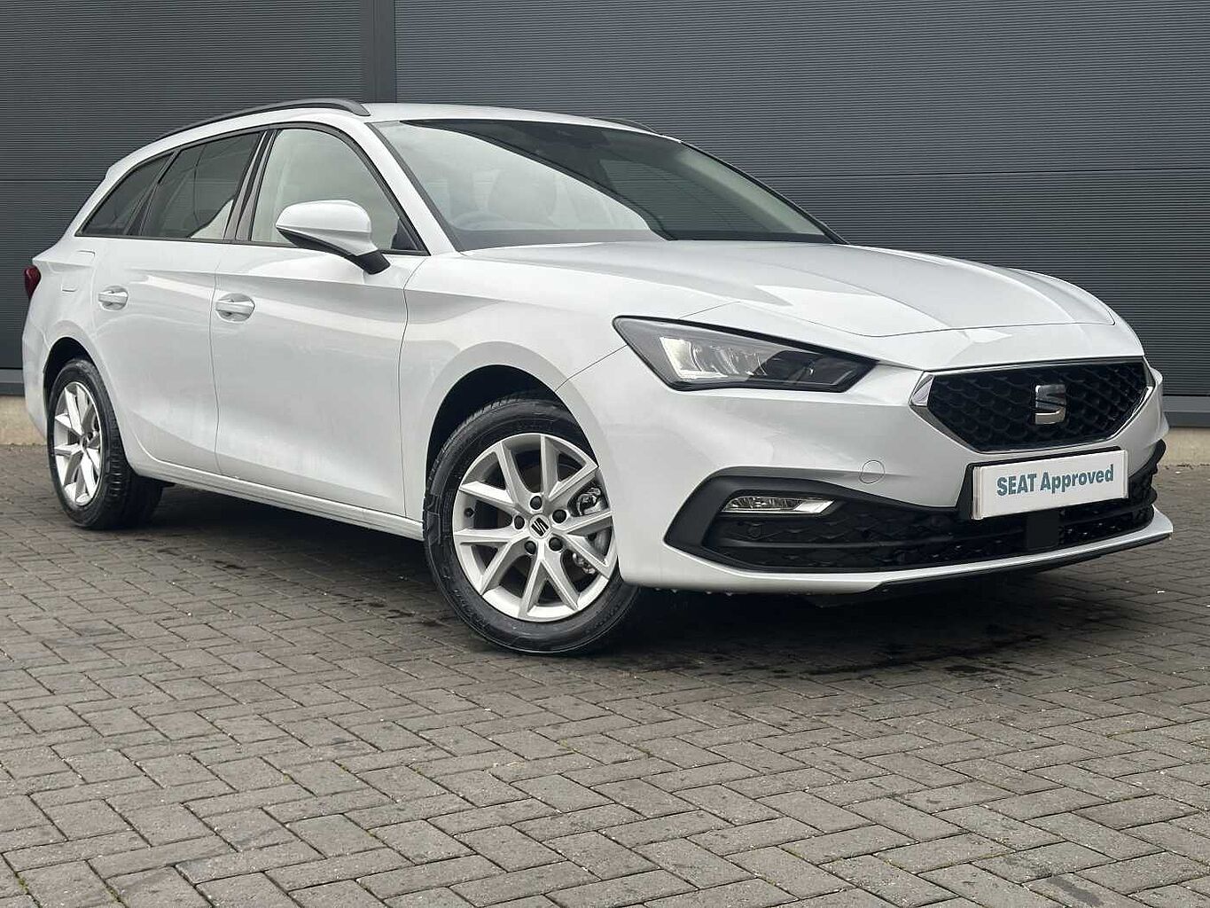 Main listing image - SEAT Leon Estate