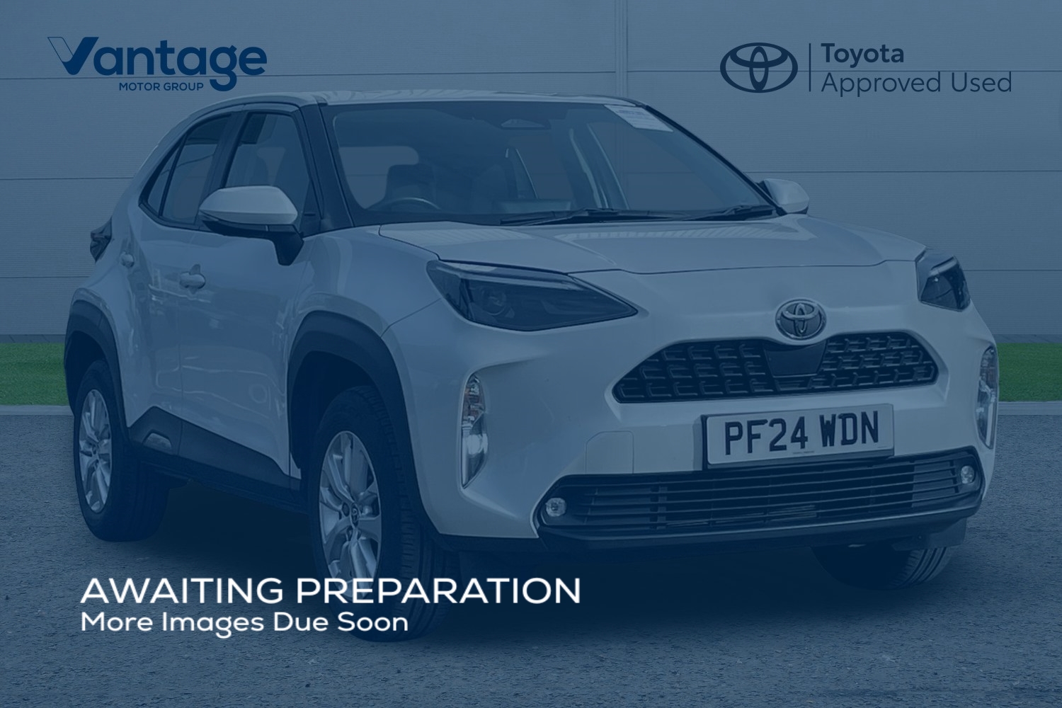 Main listing image - Toyota Yaris Cross