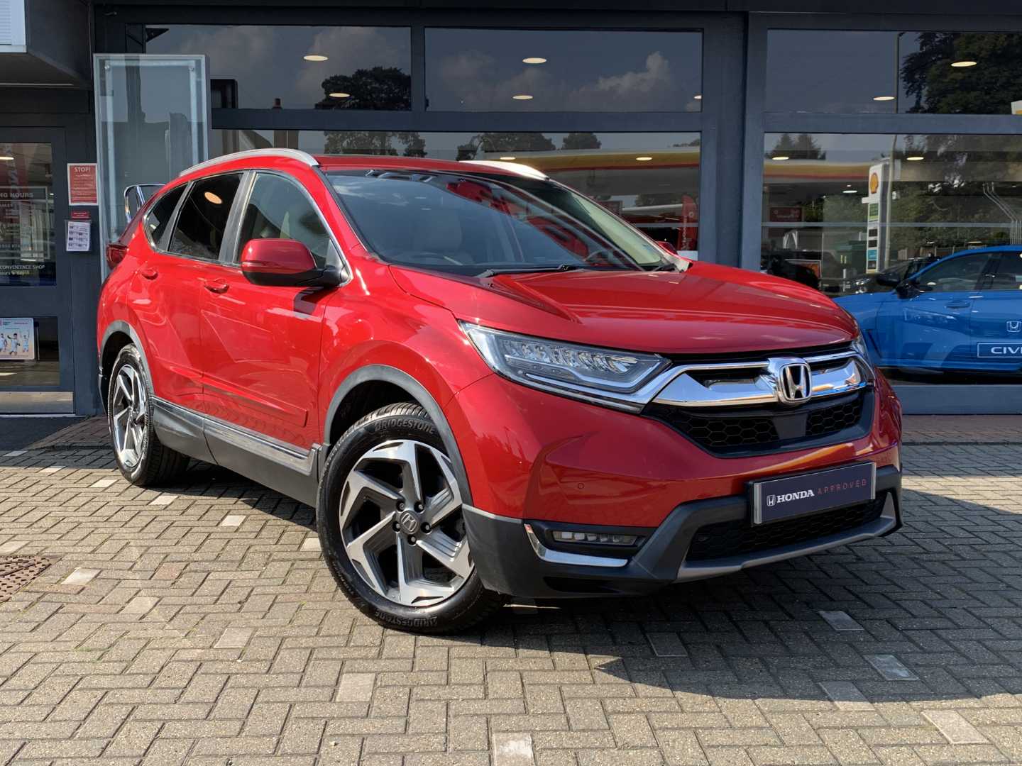 Main listing image - Honda CR-V