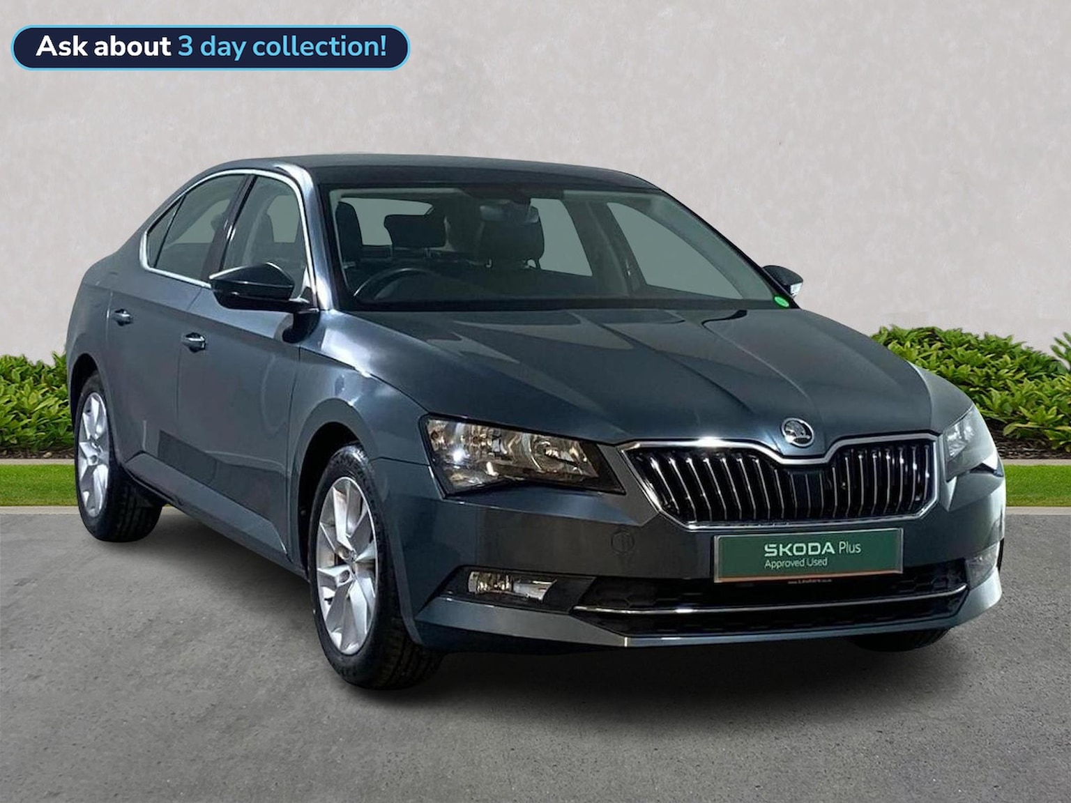 Main listing image - Skoda Superb