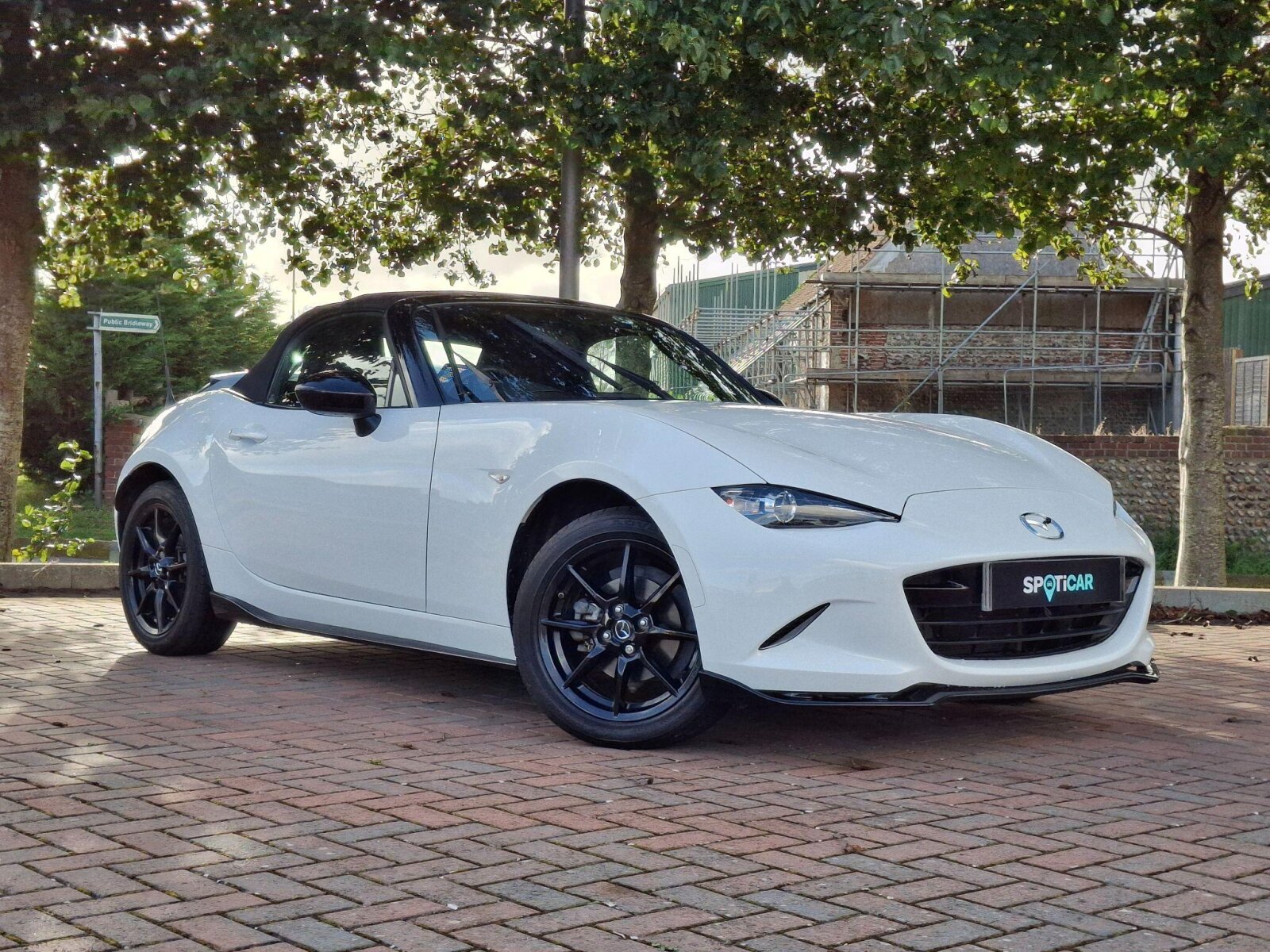 Main listing image - Mazda MX-5