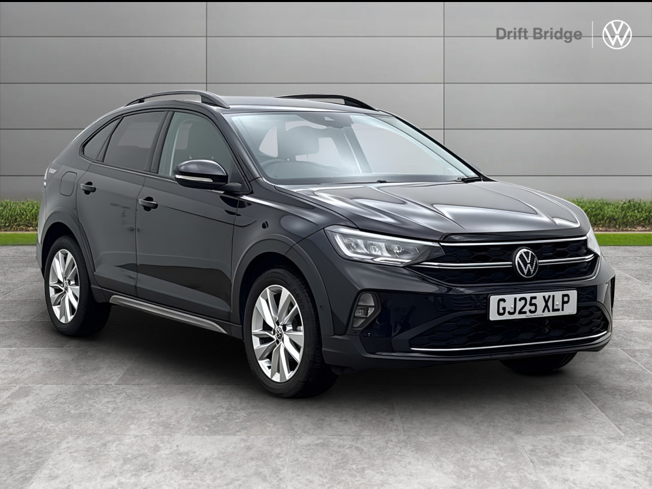 Main listing image - Volkswagen Taigo