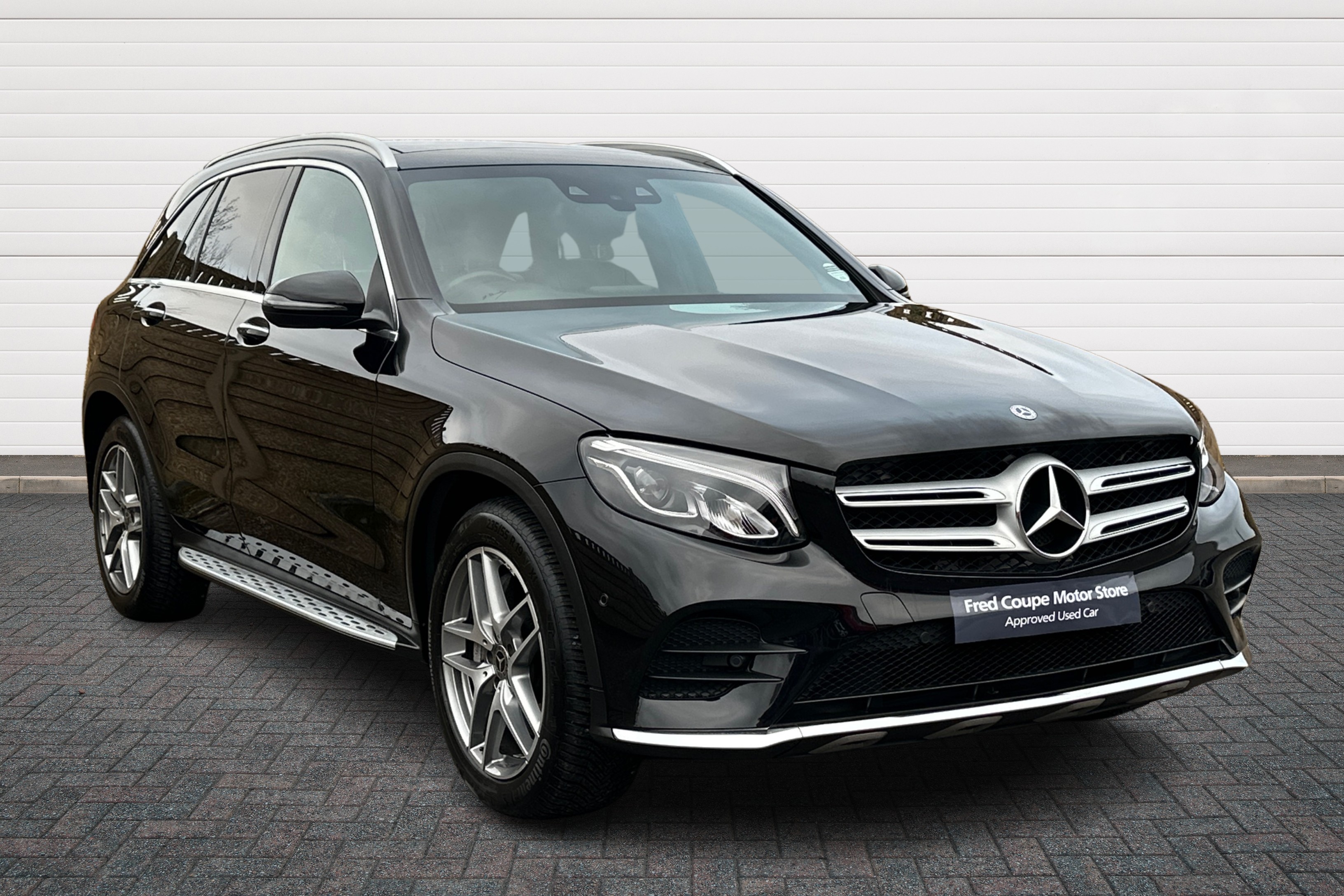 Main listing image - Mercedes-Benz GLC