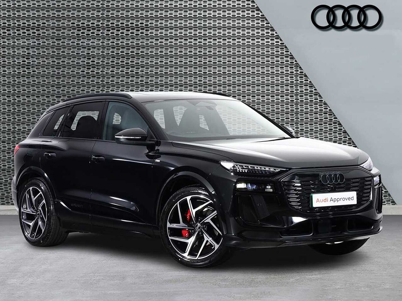 Main listing image - Audi Q6