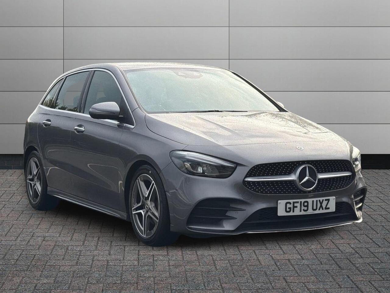 Main listing image - Mercedes-Benz B-Class