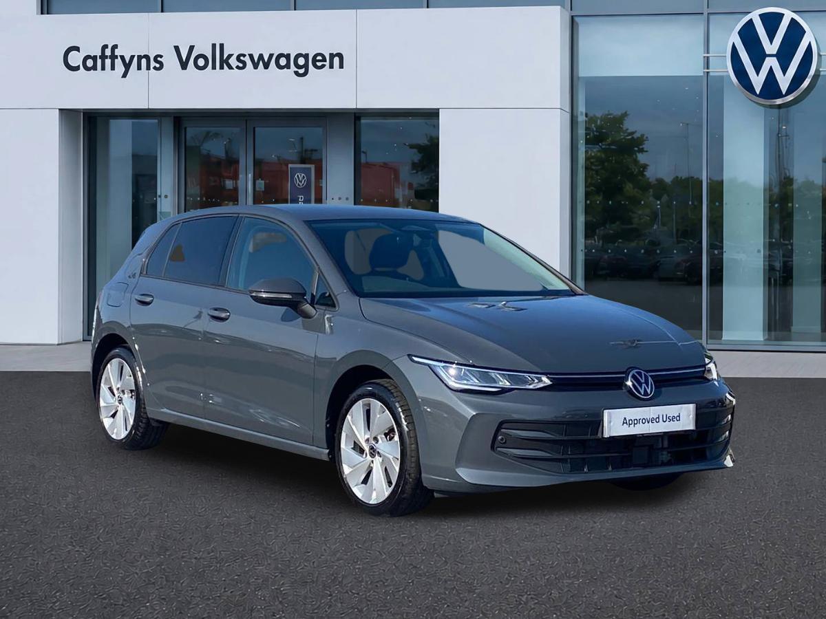 Main listing image - Volkswagen Golf