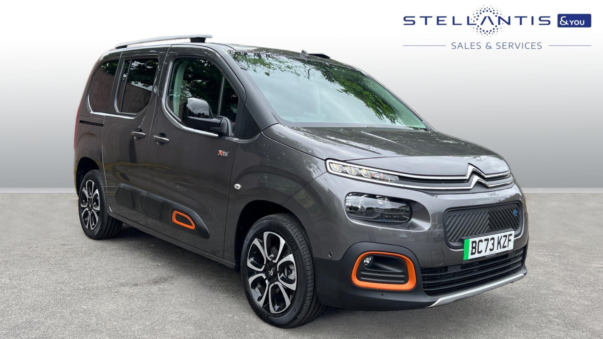 Main listing image - Citroen e-Berlingo