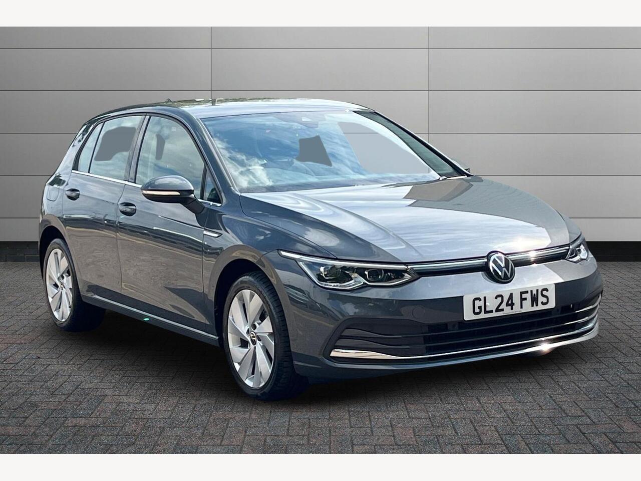 Main listing image - Volkswagen Golf