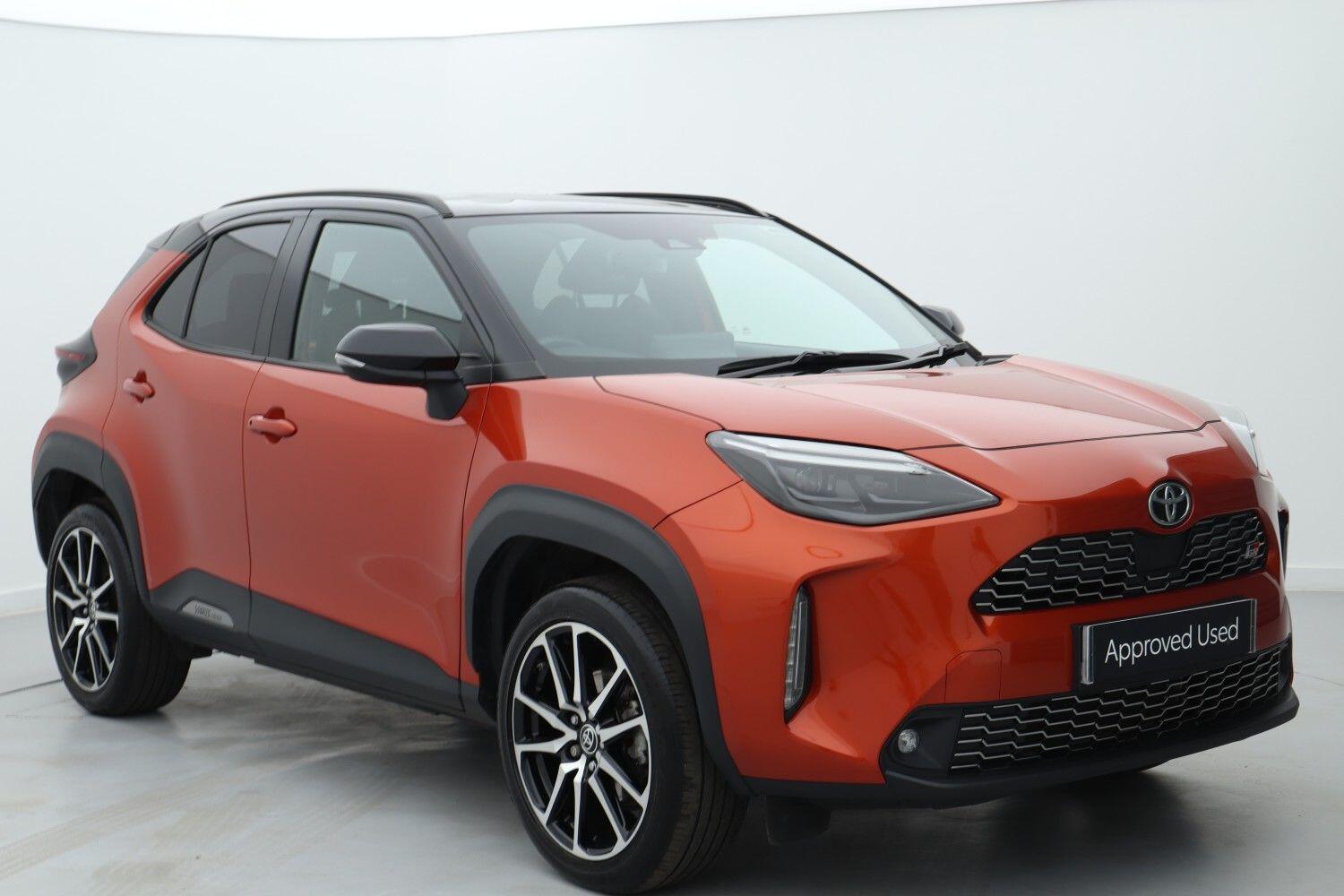 Main listing image - Toyota Yaris Cross