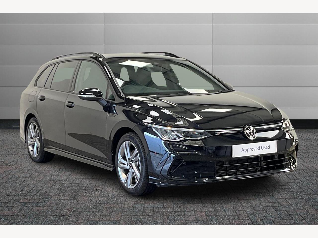 Main listing image - Volkswagen Golf Estate