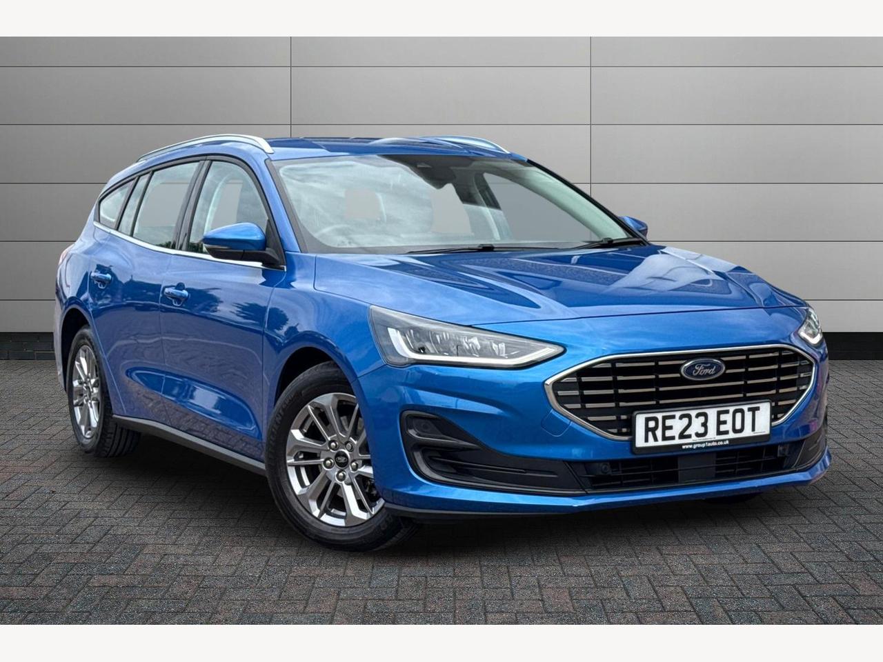 Main listing image - Ford Focus Estate