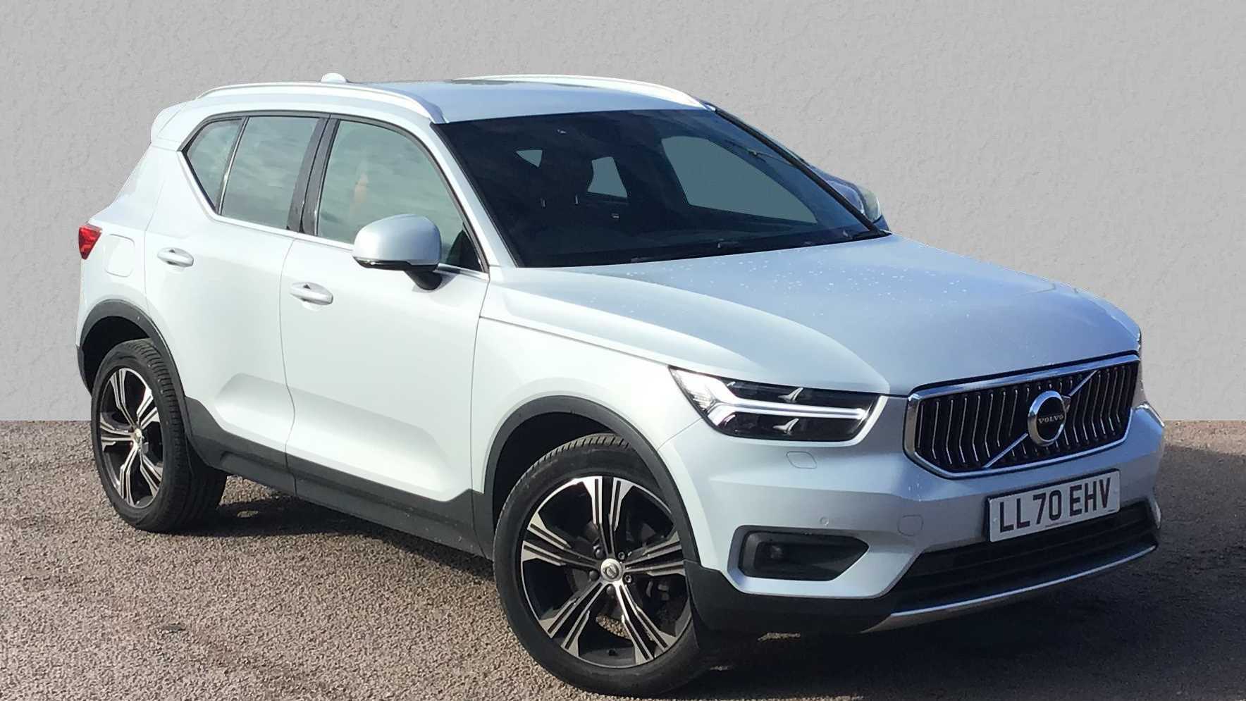 Main listing image - Volvo XC40