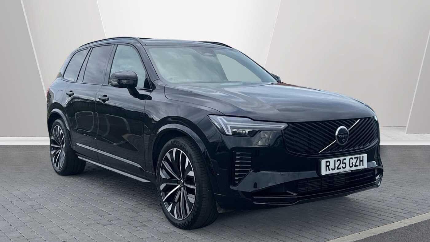 Main listing image - Volvo XC90