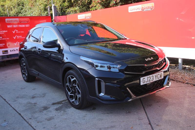Main listing image - Kia XCeed