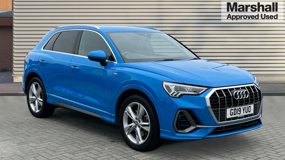 Main listing image - Audi Q3