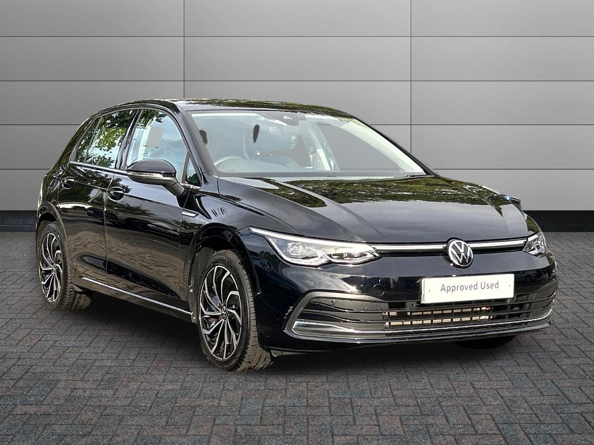 Main listing image - Volkswagen Golf