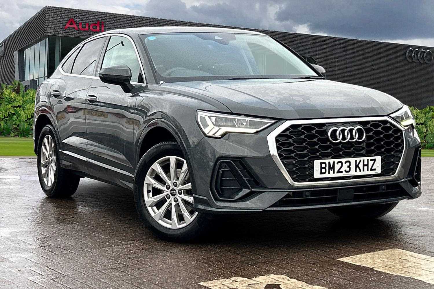 Main listing image - Audi Q3