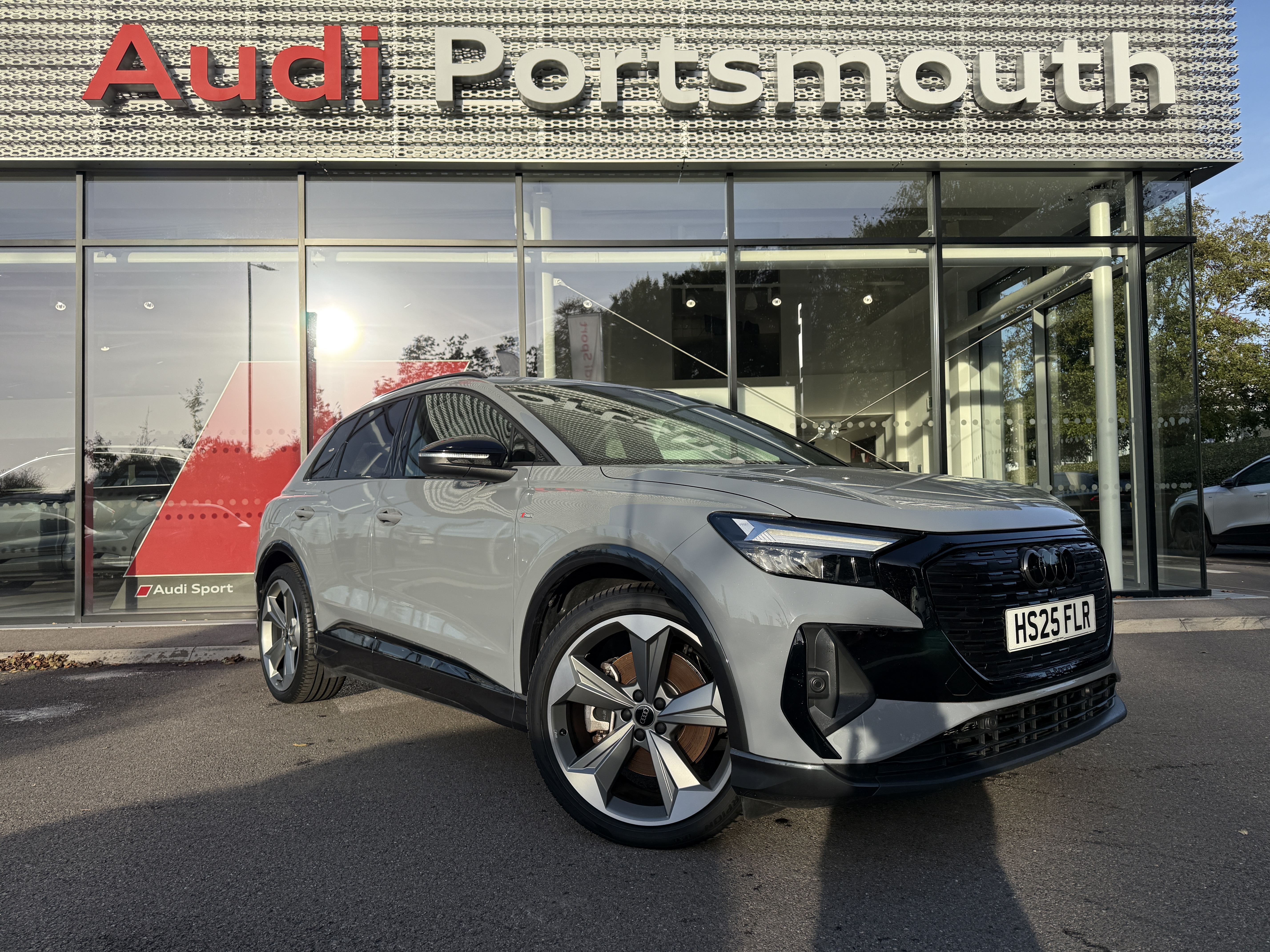 Main listing image - Audi Q4