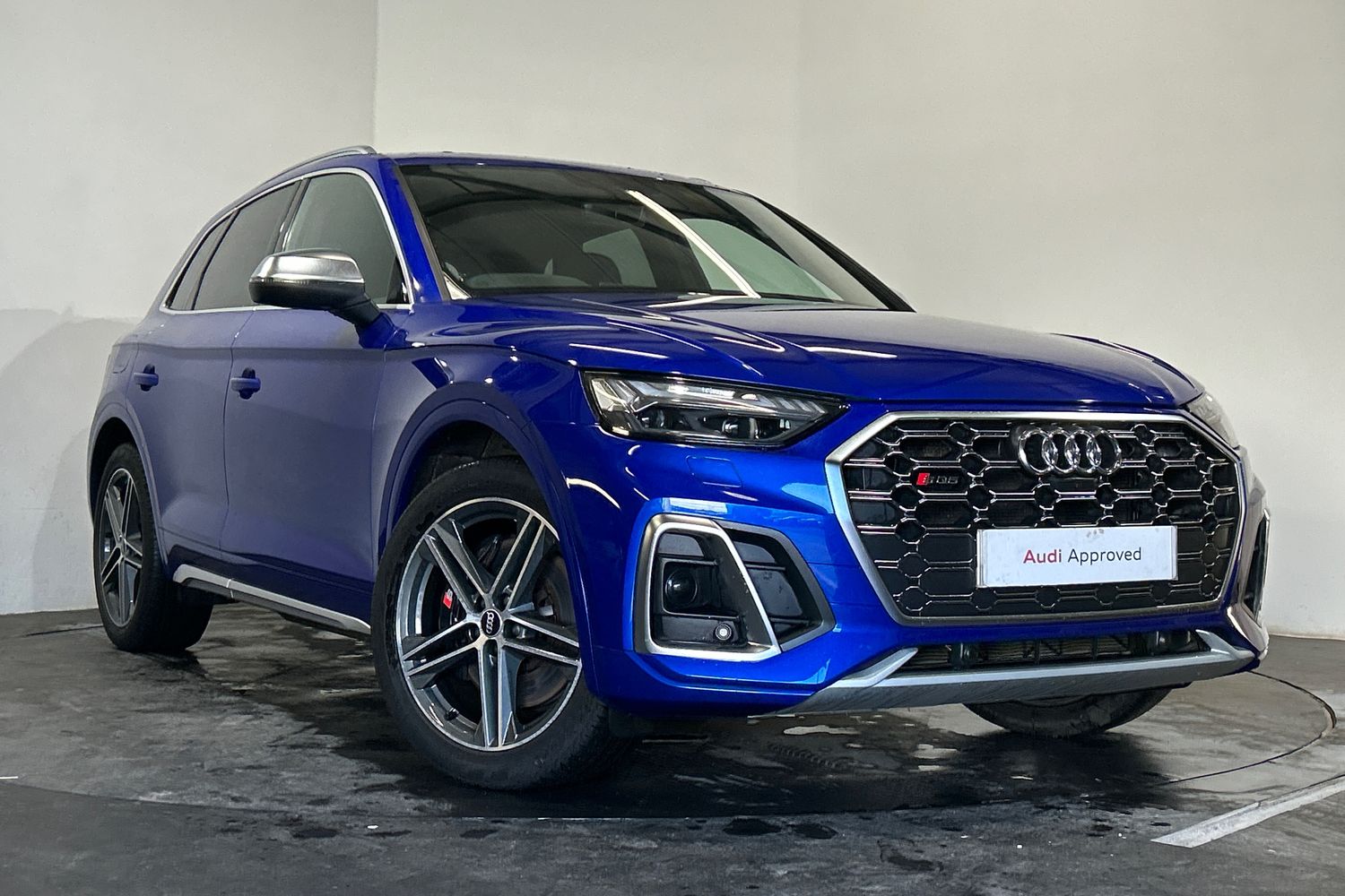 Main listing image - Audi SQ5