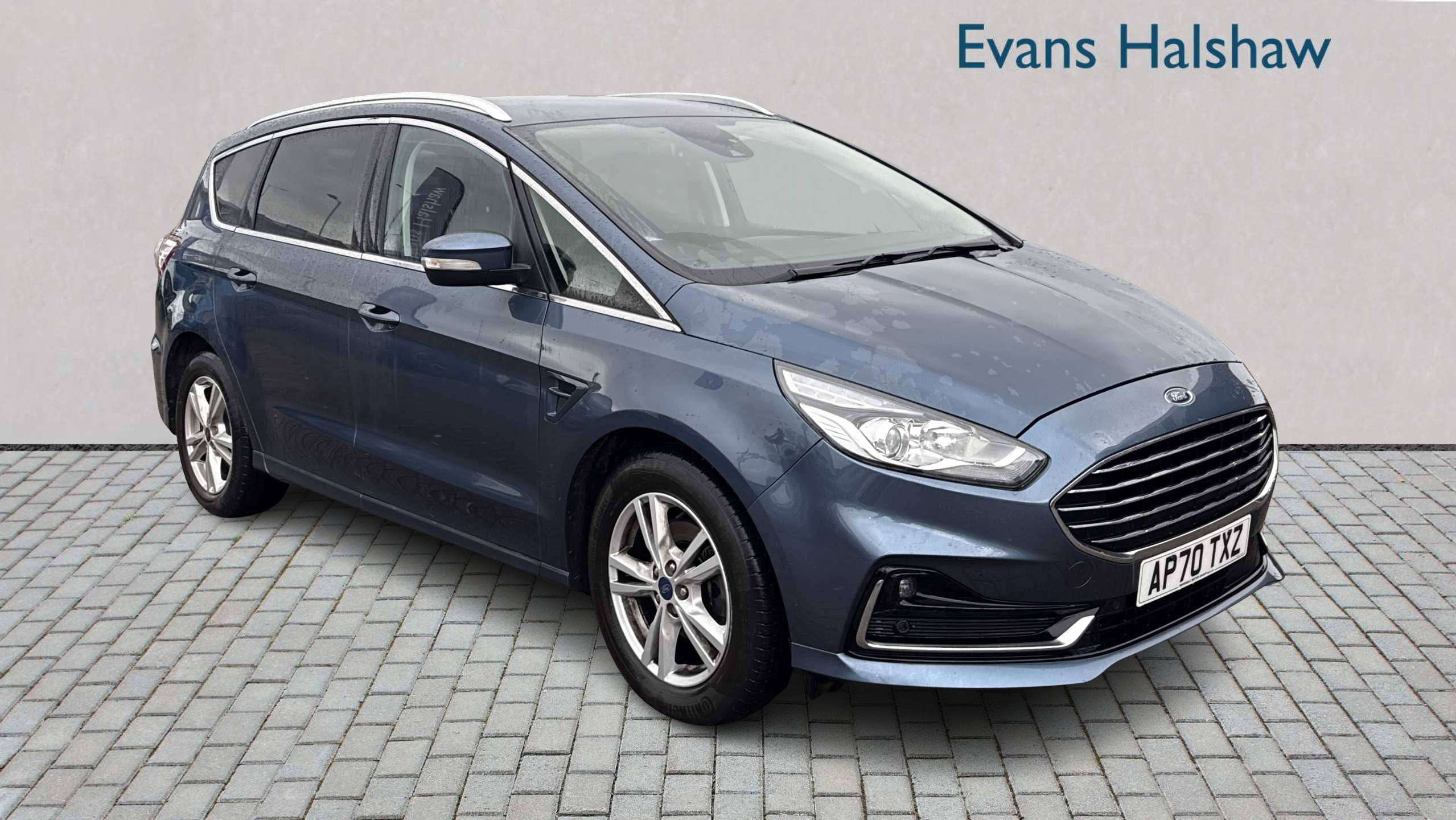 Main listing image - Ford S-MAX