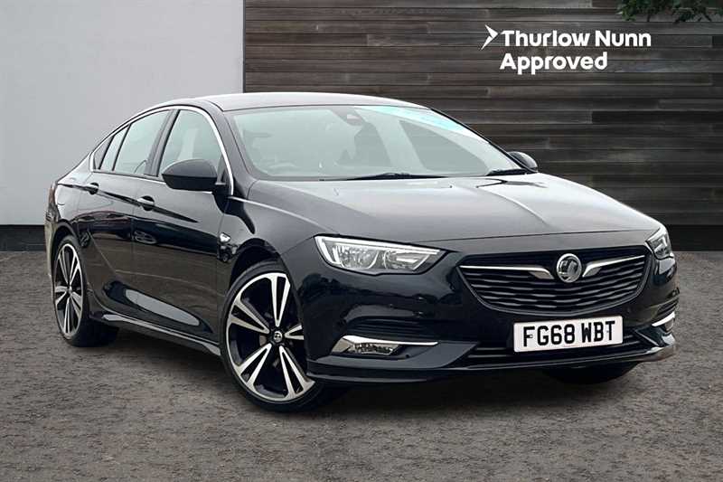 Main listing image - Vauxhall Insignia