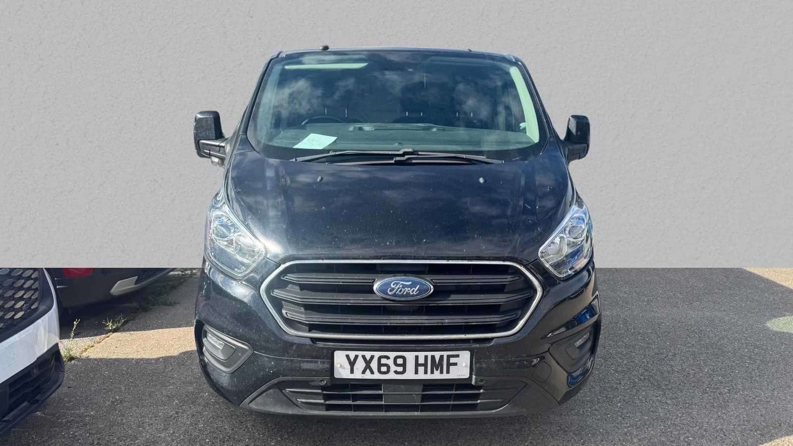 Main listing image - Ford Transit Custom